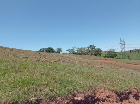 Terreno à Venda, 600 m² em Centro - Atibaia