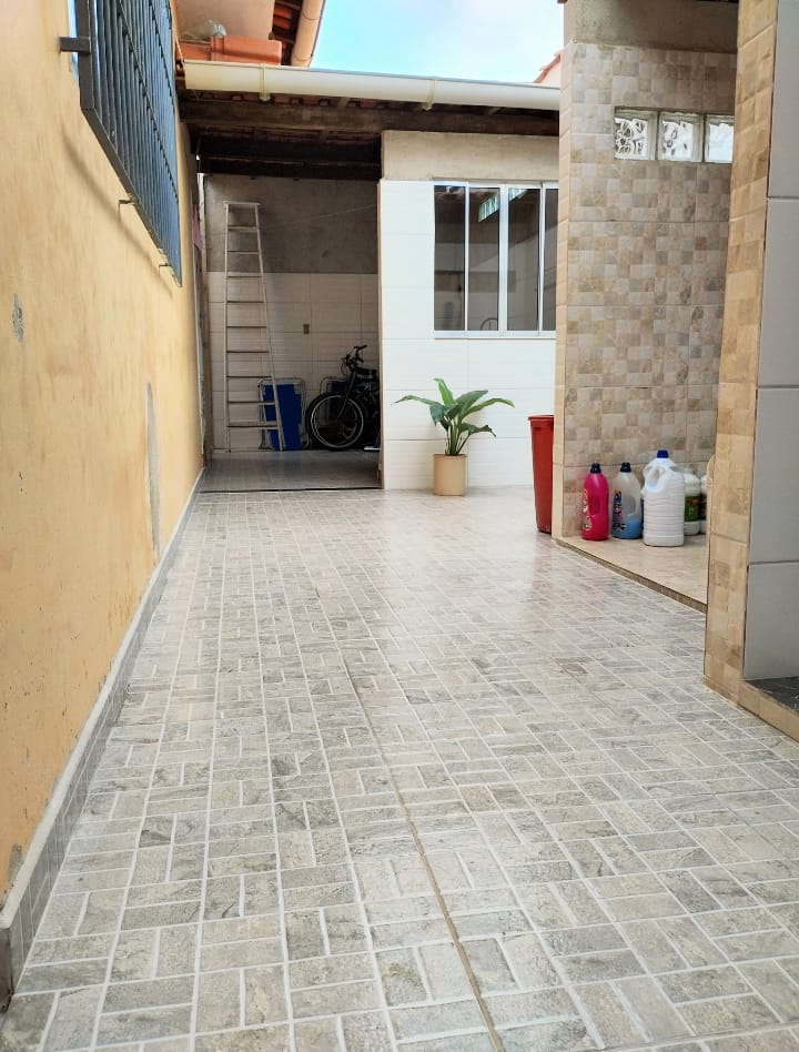 Imagem Casa com 3 Quartos à Venda, 165 m² em Caiçara - Praia Grande Imagem Casa com 3 Quartos à Venda, 165 m² em Caiçara - Praia Grande