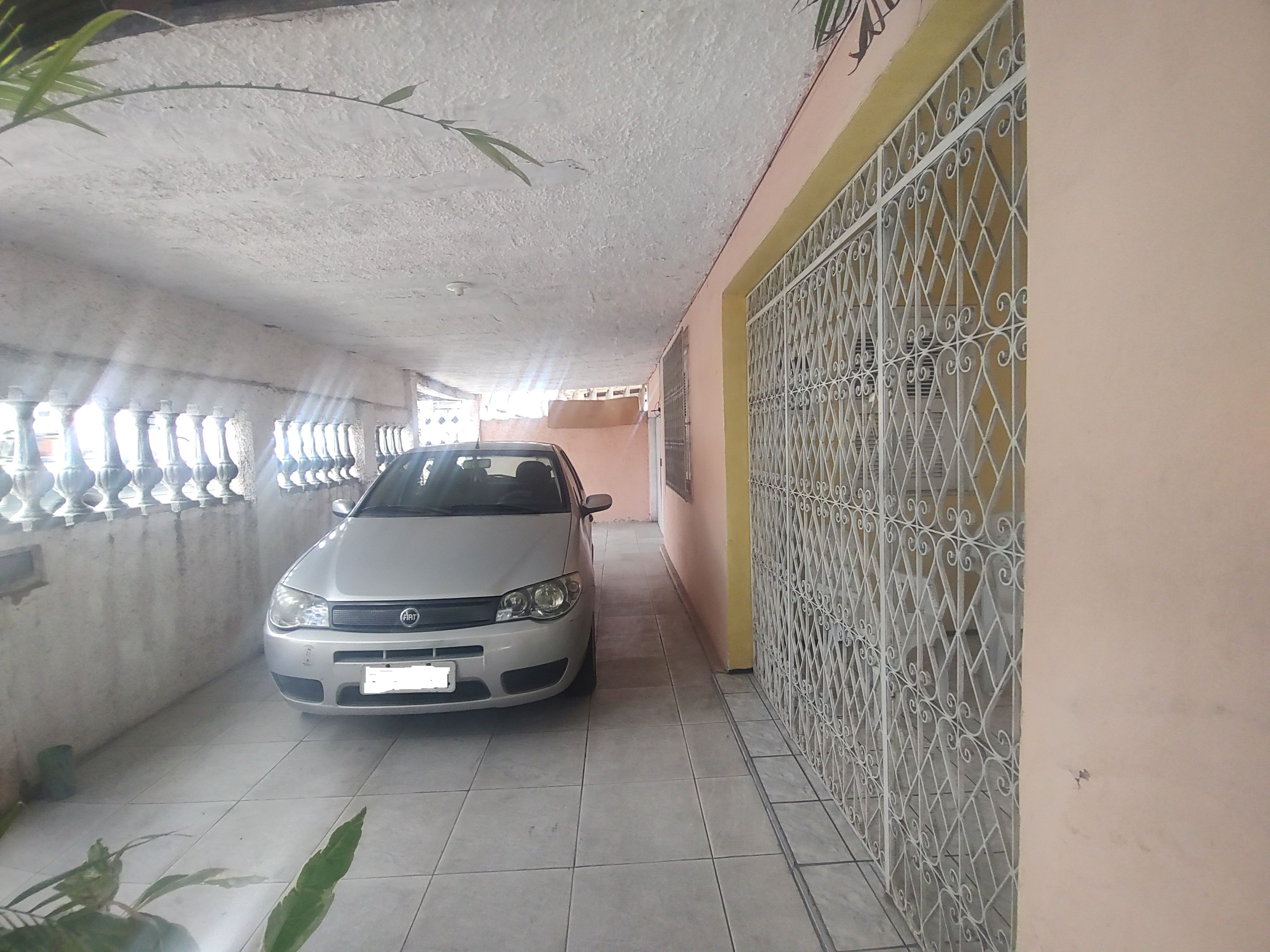 Imagem Casa com 3 Quartos à Venda, 195 m²em Bonsucesso - Fortaleza Imagem Casa com 3 Quartos à Venda, 195 m²em Bonsucesso - Fortaleza
