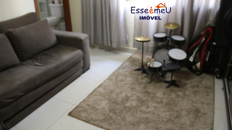 Imagem Casa com 5 Quartos à Venda, 250 m² em Jardins Madri - Goiânia Imagem Casa com 5 Quartos à Venda, 250 m² em Jardins Madri - Goiânia