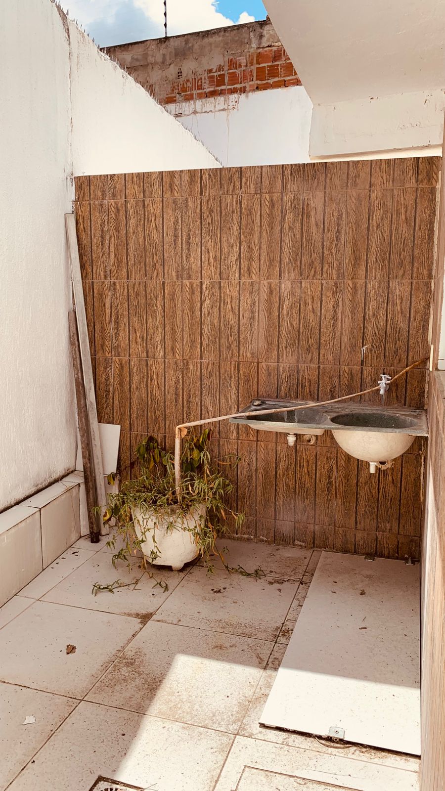 Imagem Imóvel com 2 Quartos à Venda, 74 m² em Catolé - Campina Grande