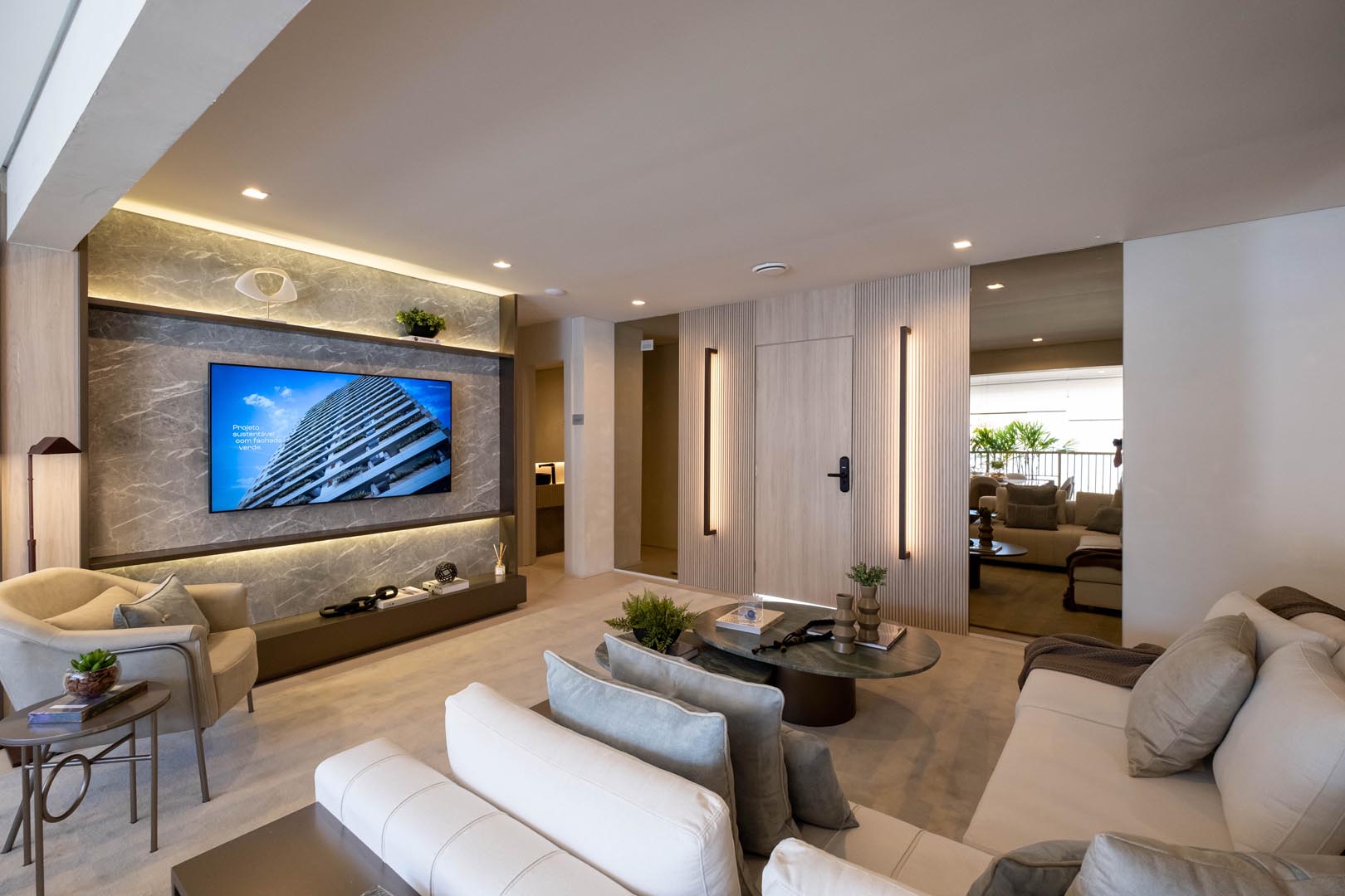 Imagem Apartamento com 3 Quartos à Venda, 123 m²em Moema - São Paulo