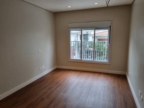 Imagem Sobrado com 3 Quartos à Venda, 239 m²em Vila Mariana - São Paulo Imagem Sobrado com 3 Quartos à Venda, 239 m²em Vila Mariana - São Paulo