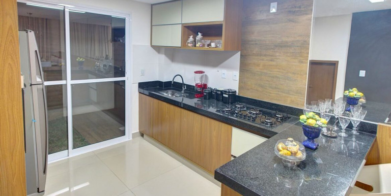 Imagem Casa de Condomínio com 3 Quartos à Venda, 107 m²em Jardim Maria Inês - Aparecida de Goiânia