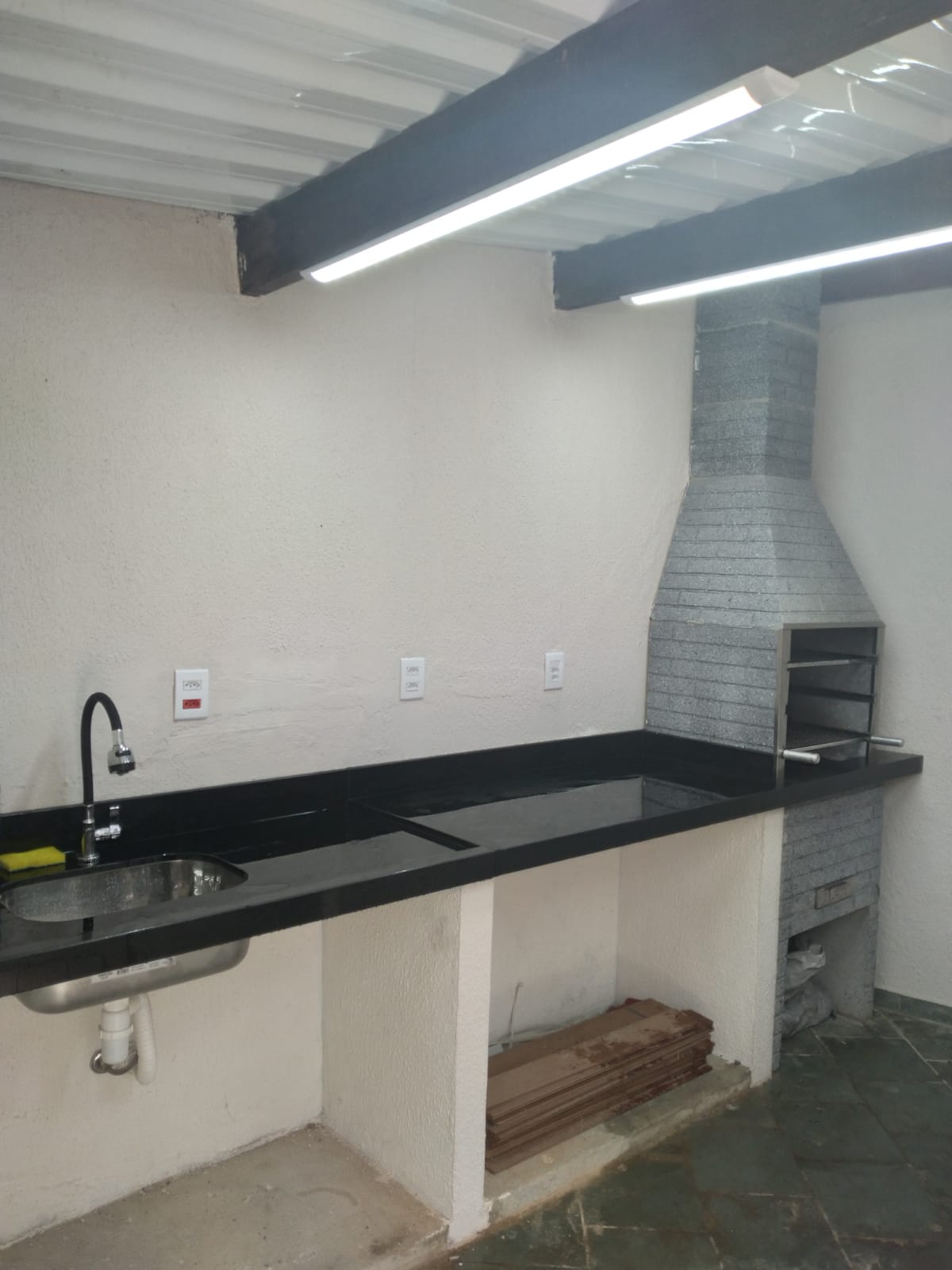 Imagem Casa com 2 Quartos à Venda, 160 m²em Vila São Paulo - Jundiaí