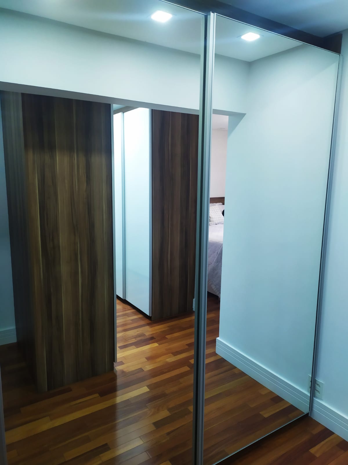 Imagem Apartamento com 3 Quartos à Venda, 192 m²em Jardim Avelino - São Paulo