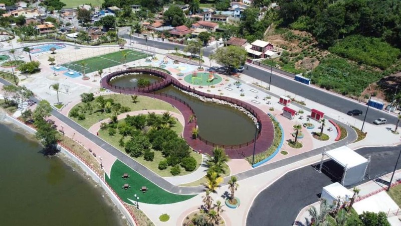 Imagem Sobrado com 2 Quartos à Venda, 90 m²em Balneário Bambuí (Ponta Negra) - Maricá