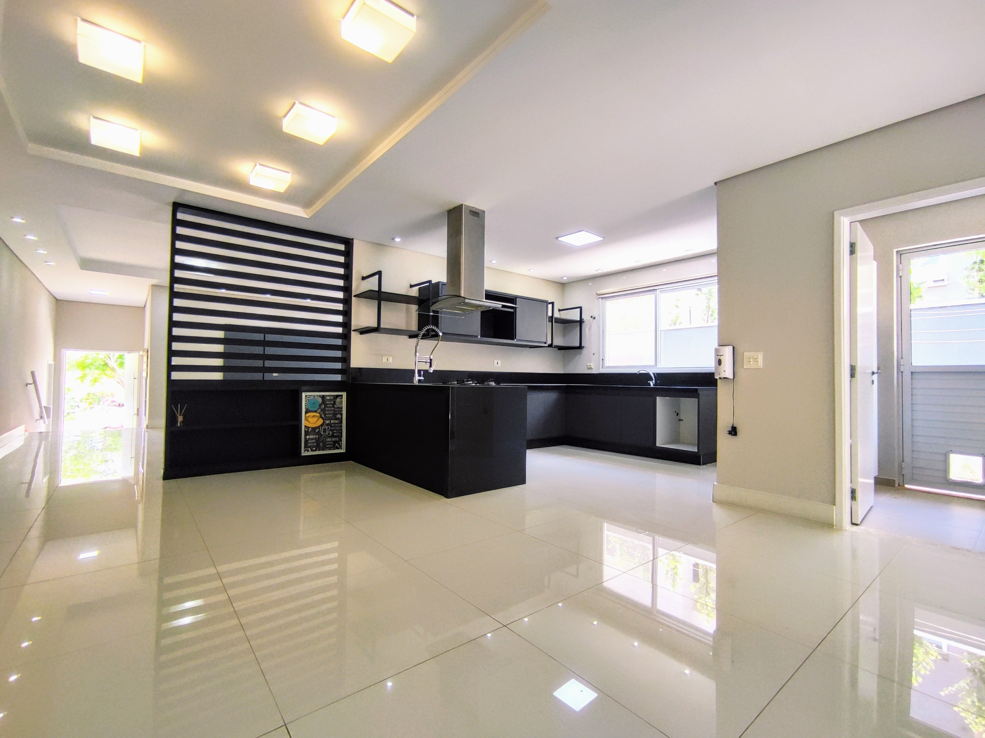 Imagem Casa de Condomínio com 4 Quartos à Venda ou Locação, 220 m²em Condomínio Reserva da Serra - Jundiaí Imagem Casa de Condomínio com 4 Quartos à Venda ou Locação, 220 m²em Condomínio Reserva da Serra - Jundiaí