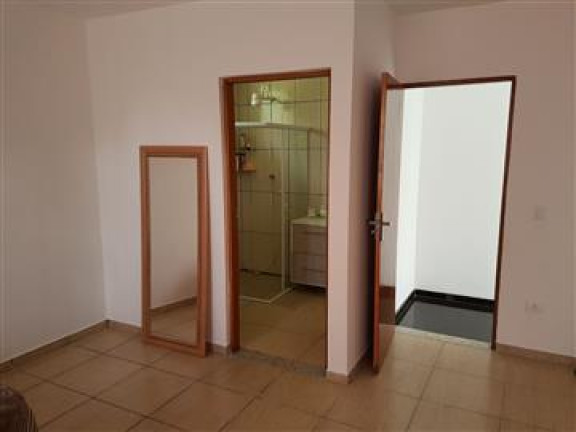 Imagem Casa de Condomínio com 4 Quartos à Venda, 230 m² em Pirucaia - Mairiporã