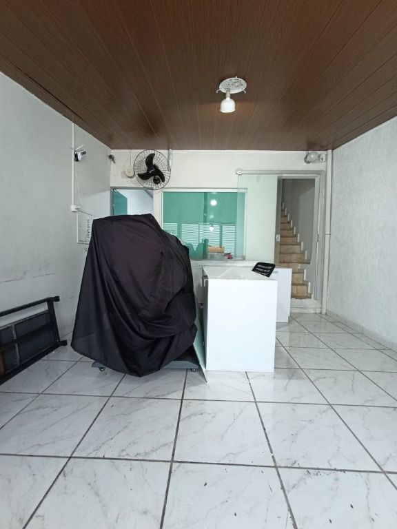 Casa com 2 Quartos à Venda, 70 m² em Vila Cloris - Belo Horizonte