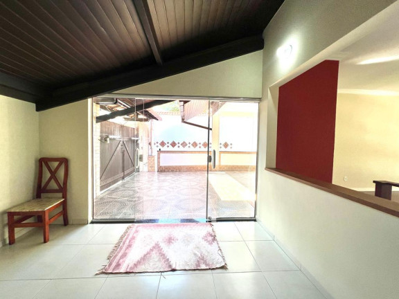Imagem Casa com 5 Quartos à Venda, 400 m² em Golfe - Teresópolis