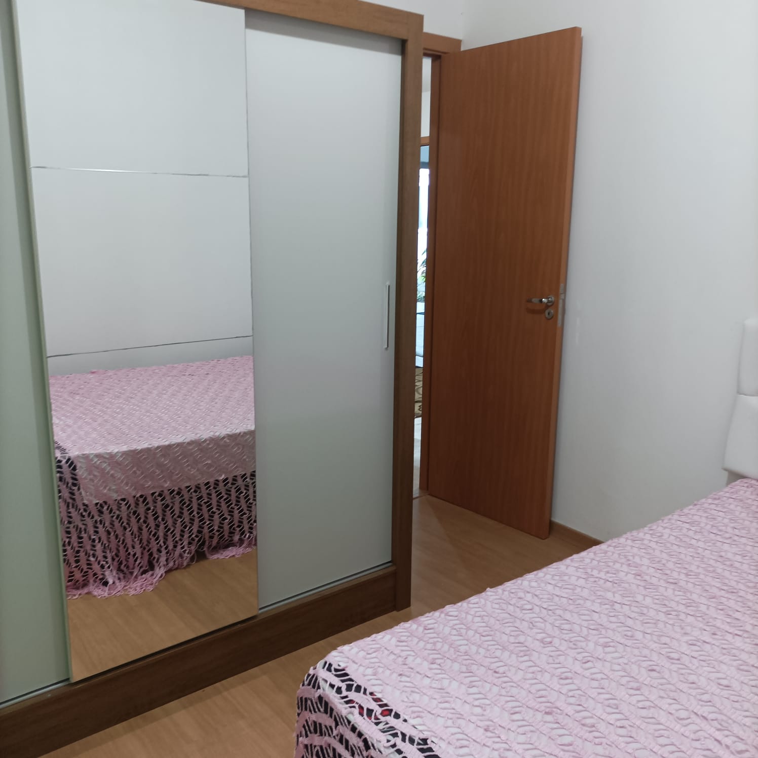 Imagem Apartamento com 2 Quartos para Alugar, 57 m²em Centro - Lauro de Freitas Imagem Apartamento com 2 Quartos para Alugar, 57 m²em Centro - Lauro de Freitas