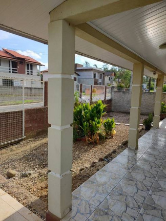 Imagem Casa com 3 Quartos à Venda, 180 m² em Rio Maina - Criciúma