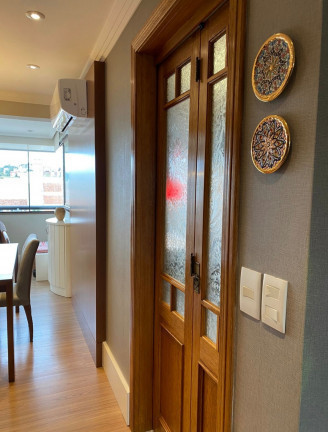 Imagem Apartamento com 3 Quartos à Venda,  em Menino Deus - Porto Alegre