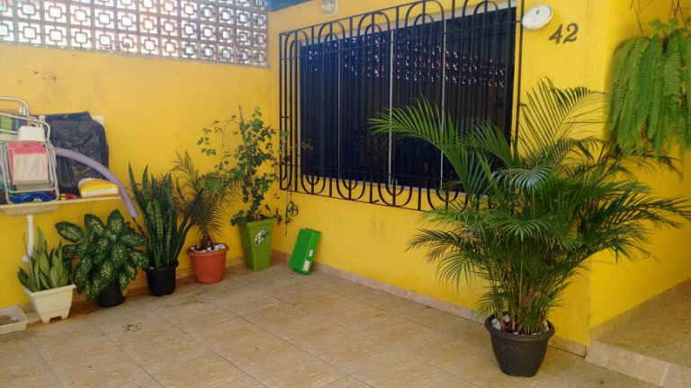 Imagem Casa com 2 Quartos à Venda, 75 m² em Boqueirão - Praia Grande Imagem Casa com 2 Quartos à Venda, 75 m² em Boqueirão - Praia Grande