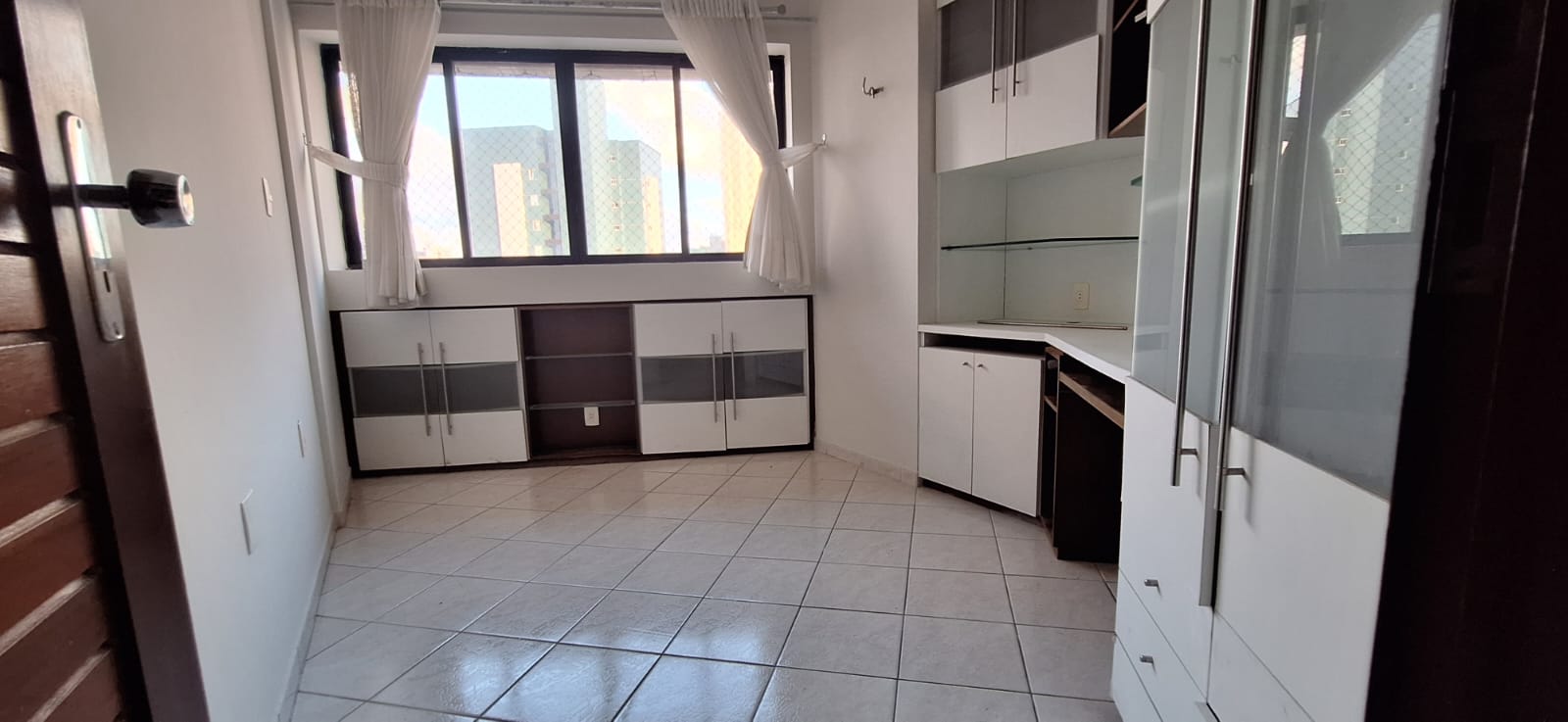Imagem Apartamento com 4 Quartos à Venda, 156 m²em Manaíra - João Pessoa