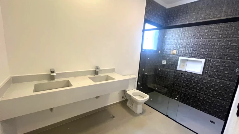 Imagem Sobrado com 3 Quartos à Venda ou Locação, 160 m² em Vila Petrópolis - Atibaia Imagem Sobrado com 3 Quartos à Venda ou Locação, 160 m² em Vila Petrópolis - Atibaia