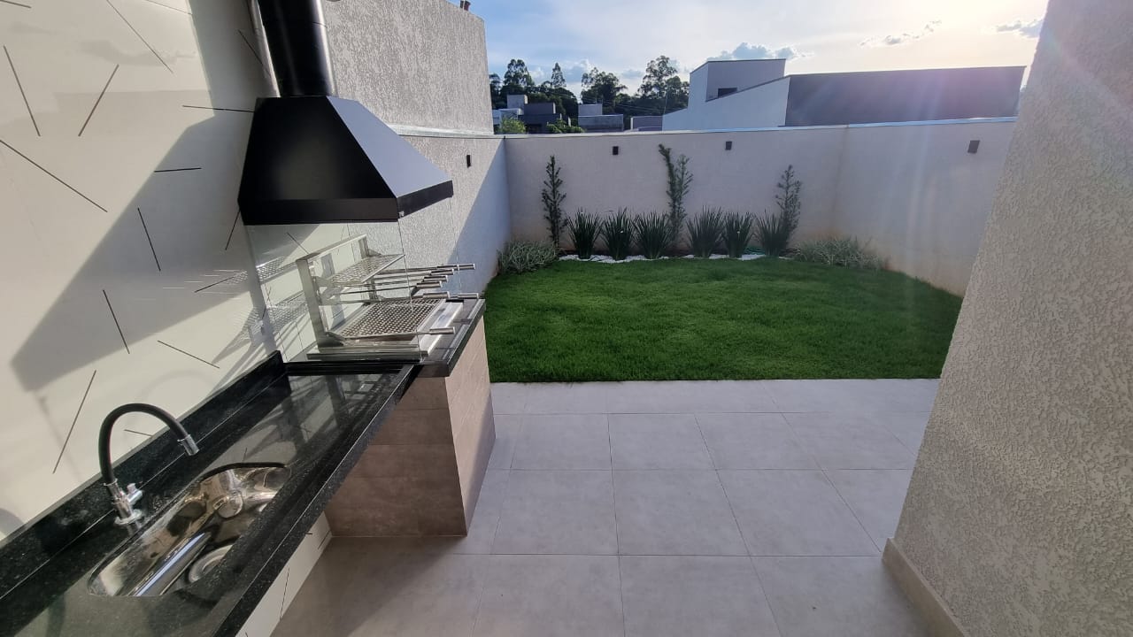 Imagem Casa de Condomínio com 3 Quartos à Venda, 117 m²em Villas do Jaguari - Santana de Parnaíba Imagem Casa de Condomínio com 3 Quartos à Venda, 117 m²em Villas do Jaguari - Santana de Parnaíba