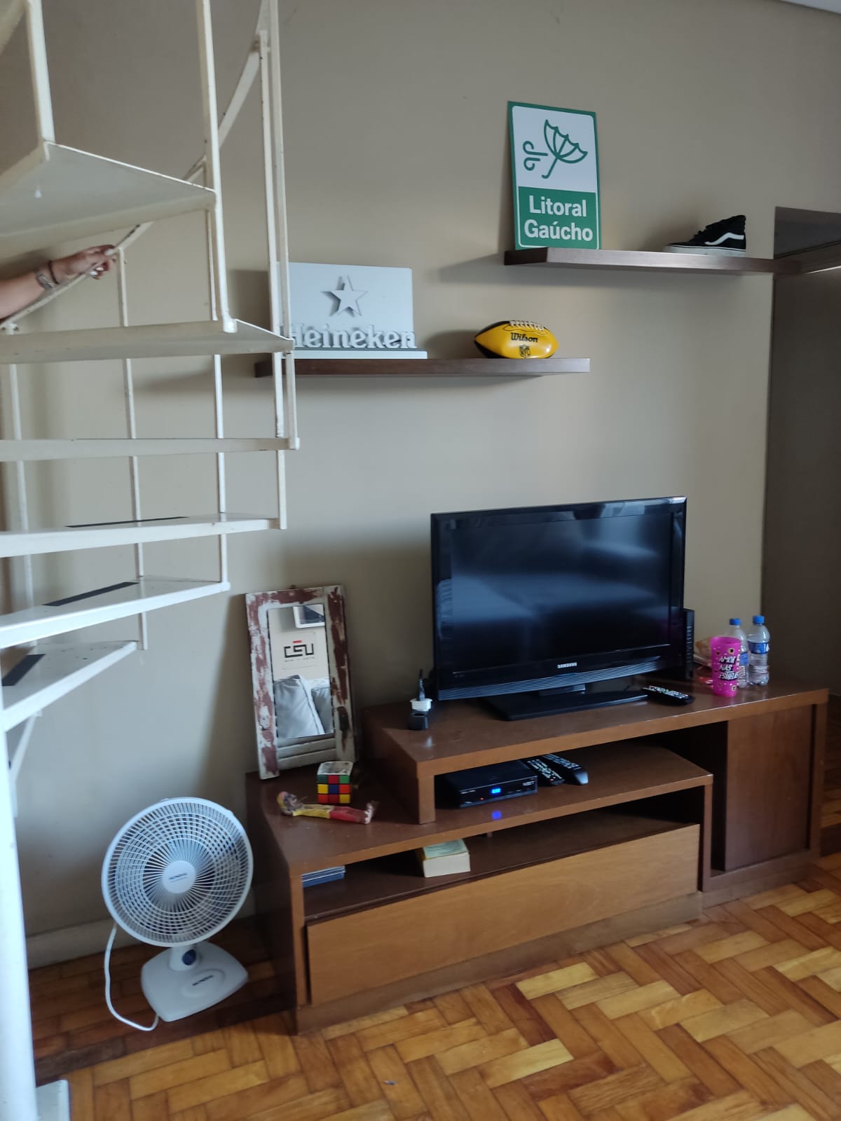 Imagem Apartamento com 3 Quartos à Venda, 71 m²em Cidade Baixa - Porto Alegre Imagem Apartamento com 3 Quartos à Venda, 71 m²em Cidade Baixa - Porto Alegre