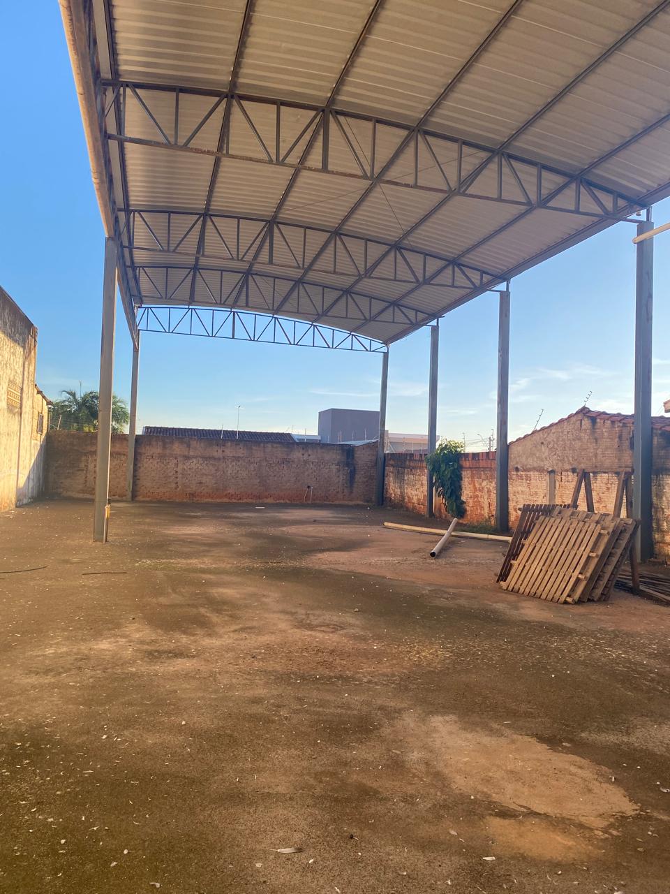 Imagem Galpão à Venda, 360 m² em Estância São João II - Vila Elmaz - São José do Rio Preto Imagem Galpão à Venda, 360 m² em Estância São João II - Vila Elmaz - São José do Rio Preto