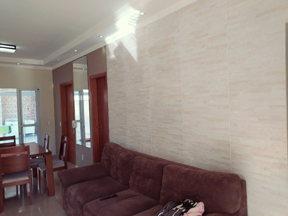 Imagem Casa com 3 Quartos à Venda, 120 m² em Residencial Algarve - Mogi Das Cruzes