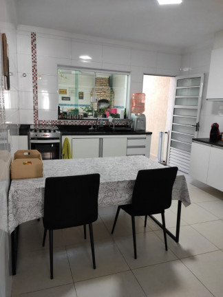 Imagem Sobrado com 2 Quartos para Alugar, 100 m² em Vila Mazzei - São Paulo