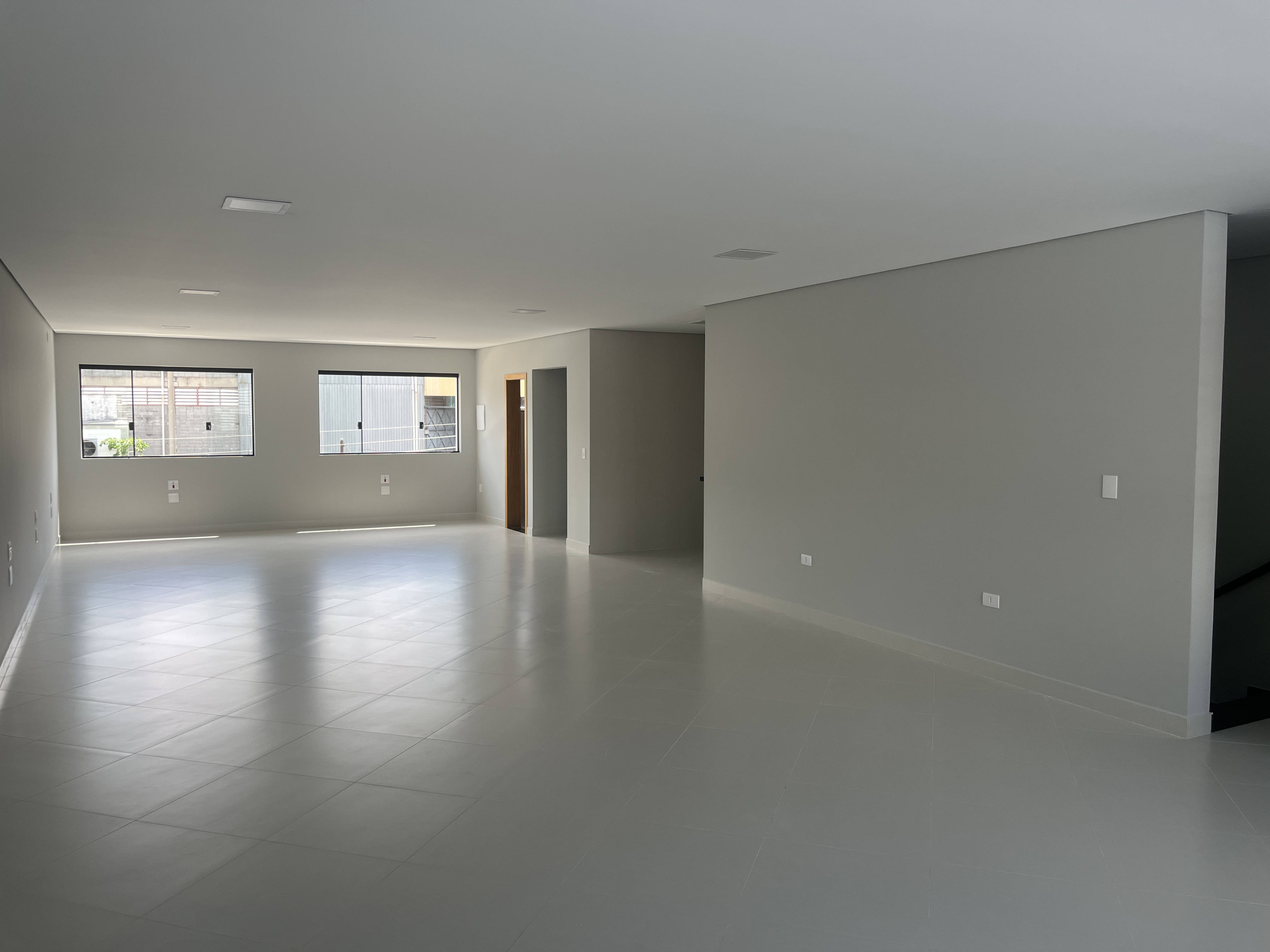 Imagem Galpão para Alugar, 263 m² em Vila Anastácio - São Paulo