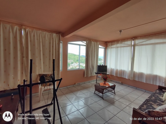 Imagem Chácara com 3 Quartos à Venda, 9.202 m² em Canto dos Ganchos - Governador Celso Ramos