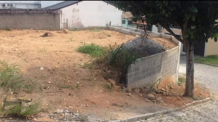Imagem Terreno à Venda, 375 m²em Tribobó - São Gonçalo Imagem Terreno à Venda, 375 m²em Tribobó - São Gonçalo
