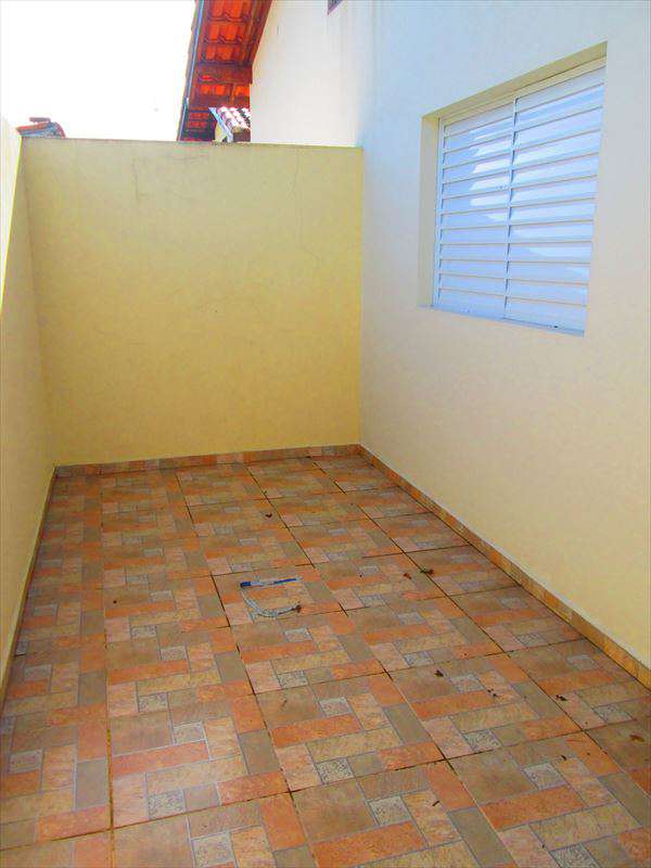 Imagem Casa com 2 Quartos à Venda, 70 m² em Itanhaém Imagem Casa com 2 Quartos à Venda, 70 m² em Itanhaém