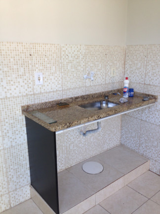 Imagem Casa com 2 Quartos para Alugar, 50 m² em Maria Paula - Niterói