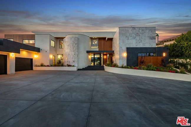 Imagem Casa de Condomínio com 5 Quartos à Venda, 796 m²em Alphaville Residencial Um - Barueri