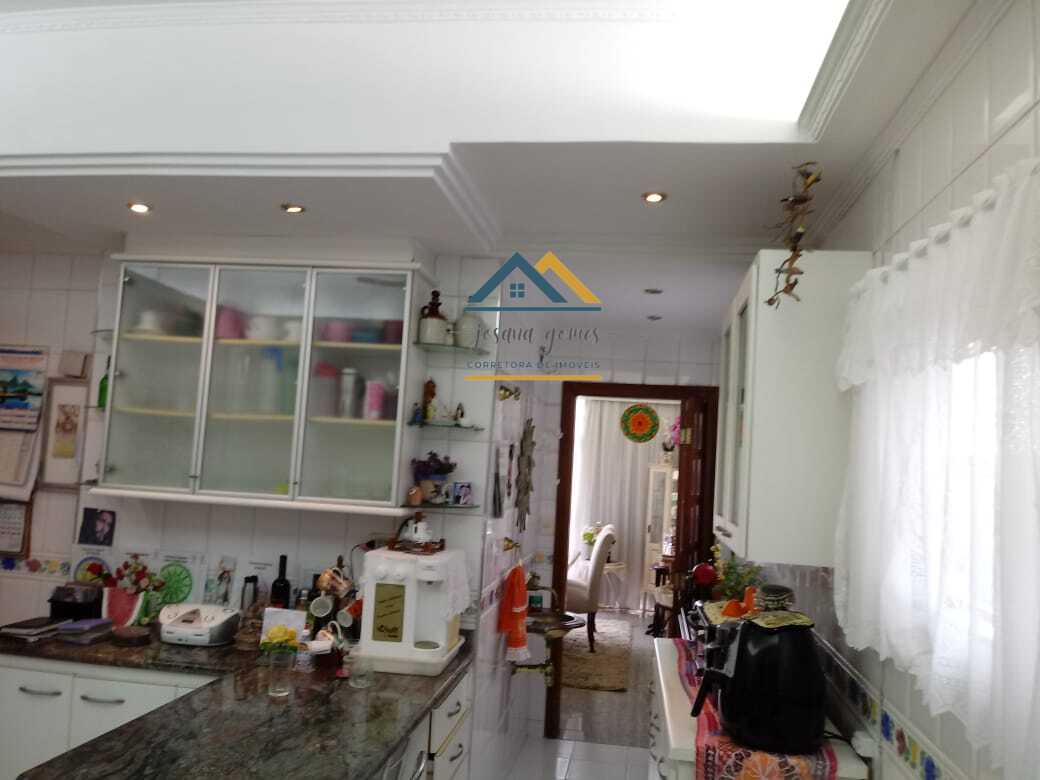 Imagem Apartamento com 3 Quartos à Venda, 159 m²em Gonzaga - Santos