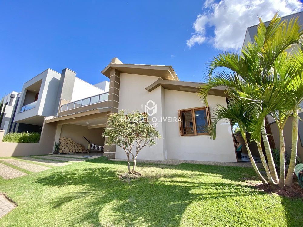 Imagem Casa de Condomínio com 4 Quartos para Alugar, 362 m²em Tomazetti - Santa Maria