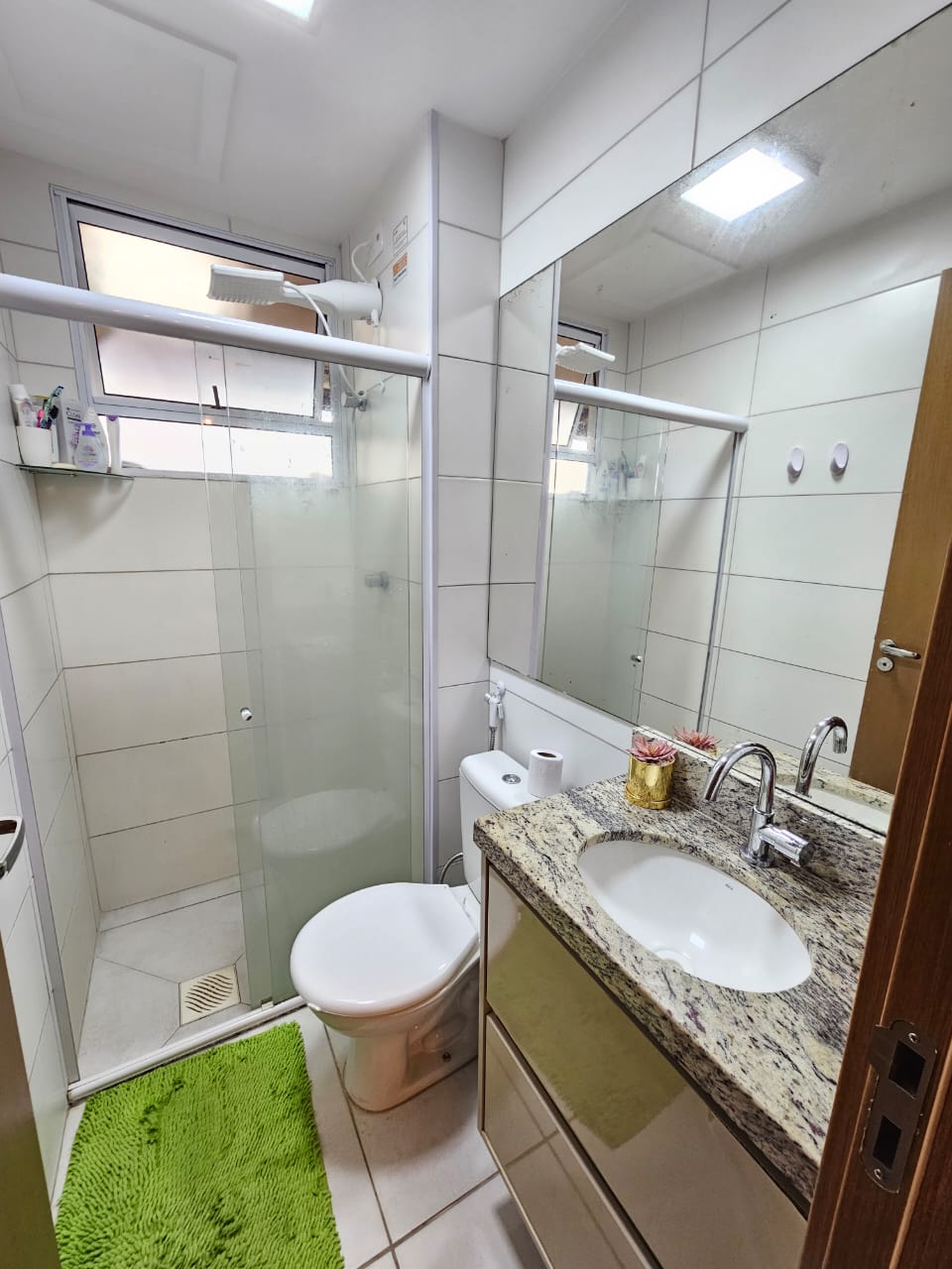 Imagem Apartamento com 2 Quartos para Alugar, 57 m² em Centro - Lauro de Freitas Imagem Apartamento com 2 Quartos para Alugar, 57 m² em Centro - Lauro de Freitas
