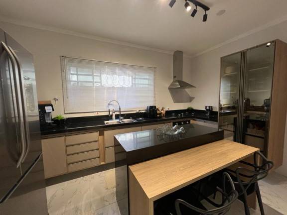 Imagem Sobrado com 3 Quartos à Venda, 140 m² em Canto do Forte - Praia Grande
