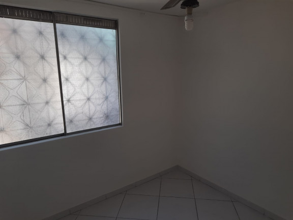 Imagem Apartamento com 2 Quartos à Venda, 50 m² em Taquara - Rio de Janeiro