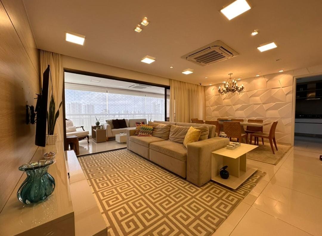 Imagem Apartamento com 4 Quartos à Venda, 209 m²em Guararapes - Fortaleza Imagem Apartamento com 4 Quartos à Venda, 209 m²em Guararapes - Fortaleza