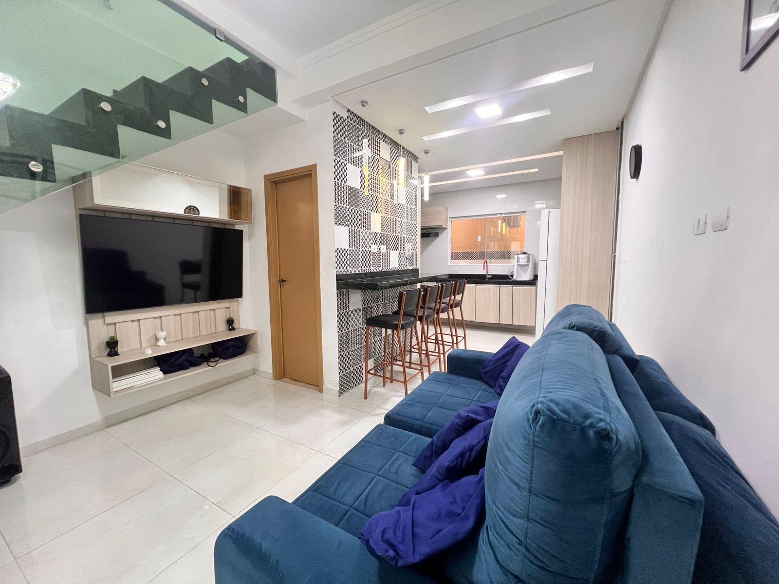 Imagem Casa de Condomínio com 2 Quartos à Venda, 60 m² em Caiçara - Praia Grande Imagem Casa de Condomínio com 2 Quartos à Venda, 60 m² em Caiçara - Praia Grande