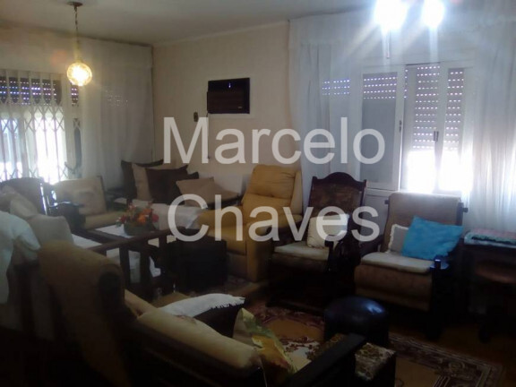 Imagem Casa com 3 Quartos à Venda, 250 m² em Medianeira - Porto Alegre Imagem Casa com 3 Quartos à Venda, 250 m² em Medianeira - Porto Alegre