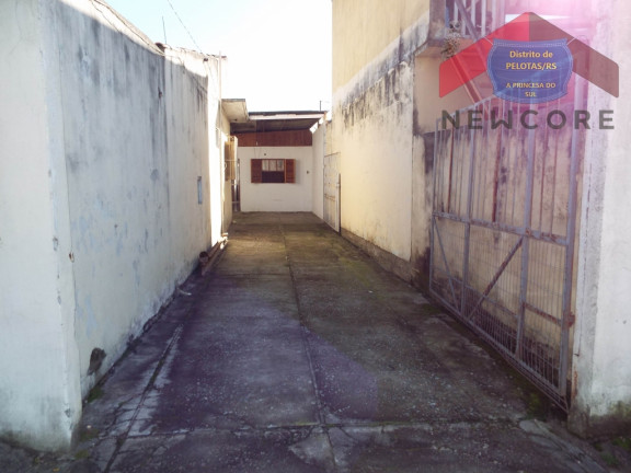 Imagem Casa com 4 Quartos à Venda, 300 m² em Fragata - Pelotas