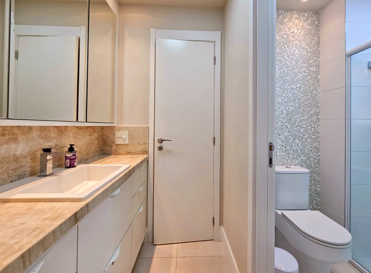 Imagem Apartamento com 4 Quartos à Venda, 300 m²em Boqueirão - Santos