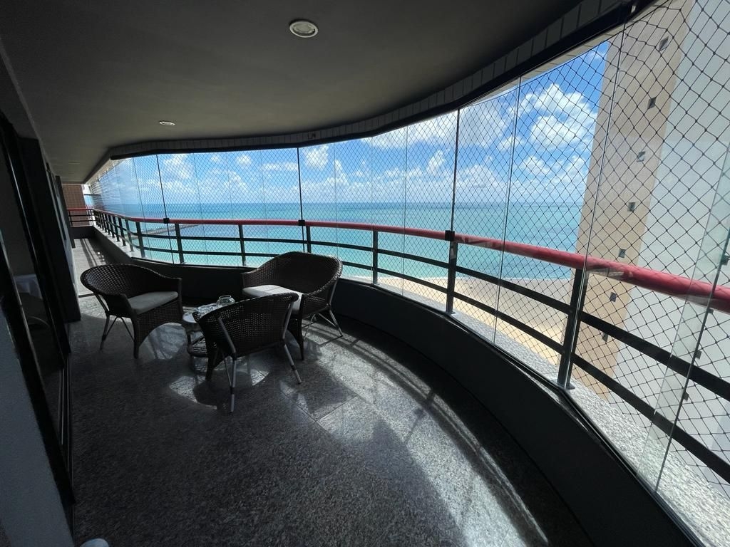 Foto do imóvel Apartamento com 3 Quartos à Venda, 225 m²em Meireles - Fortaleza