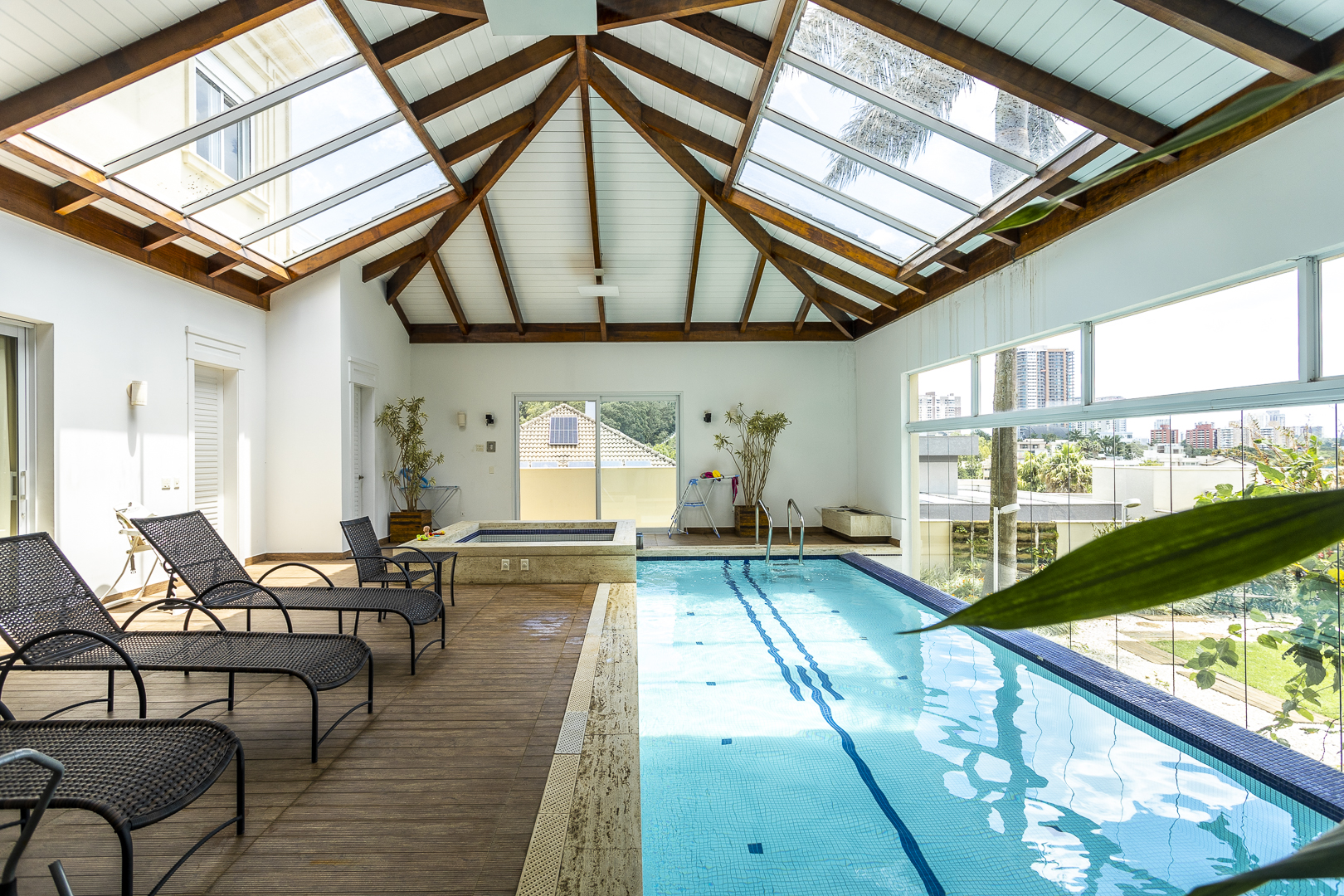Imagem Casa de Condomínio com 5 Quartos à Venda, 1.587 m² em Tamboré - Barueri Imagem Casa de Condomínio com 5 Quartos à Venda, 1.587 m² em Tamboré - Barueri