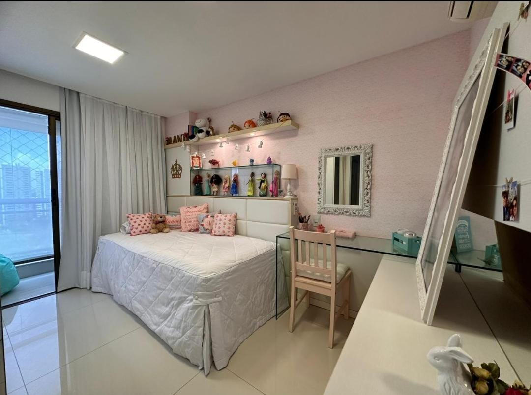 Imagem Apartamento com 4 Quartos à Venda, 209 m²em Guararapes - Fortaleza Imagem Apartamento com 4 Quartos à Venda, 209 m²em Guararapes - Fortaleza