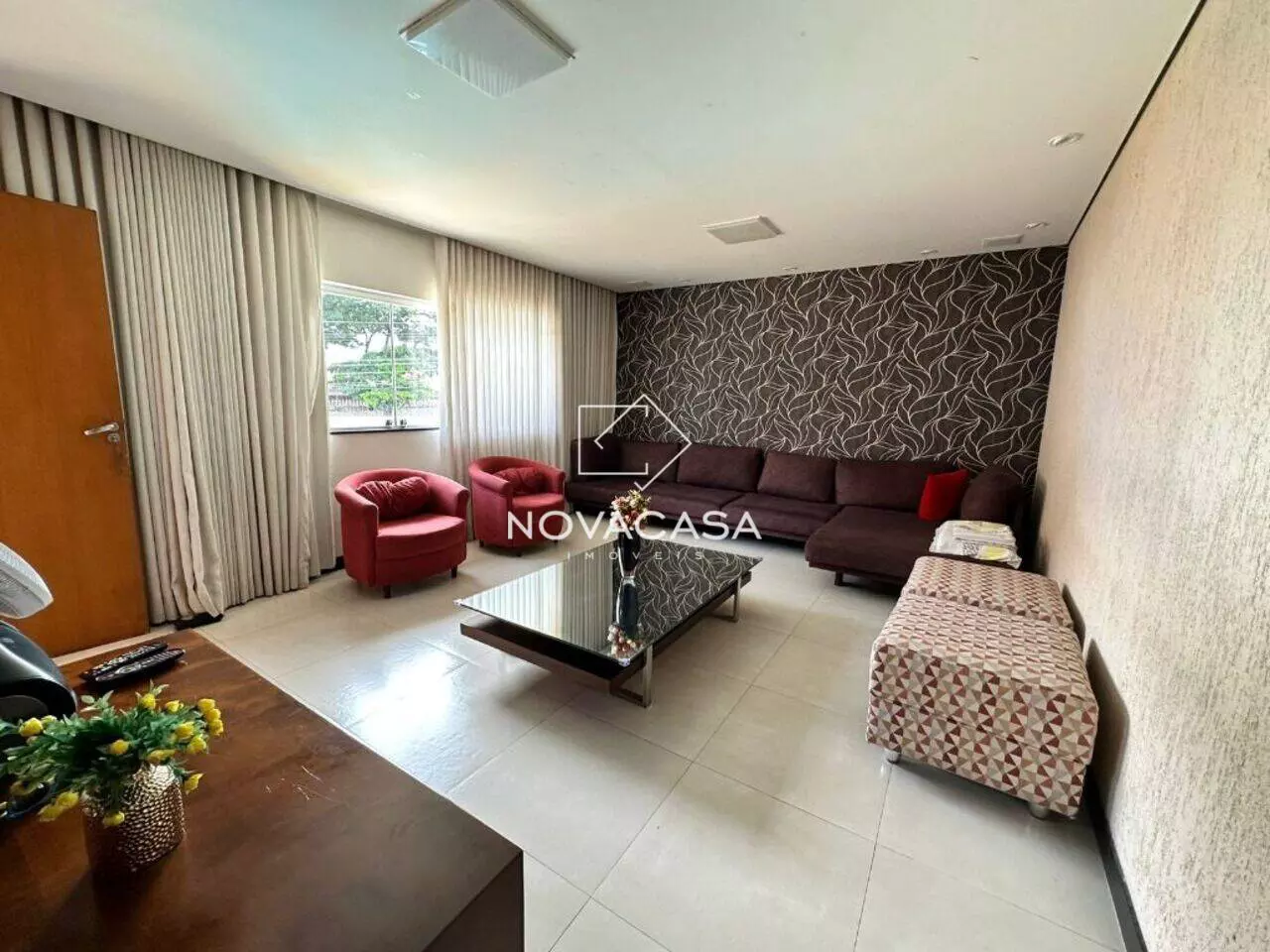 Imagem Casa com 5 Quartos à Venda, 625 m² em Santa Branca - Belo Horizonte Imagem Casa com 5 Quartos à Venda, 625 m² em Santa Branca - Belo Horizonte