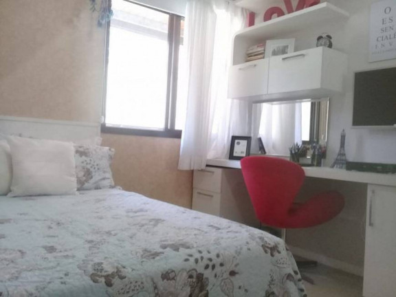 Imagem Apartamento com 2 Quartos à Venda,  em Barra da Tijuca - Rio de Janeiro