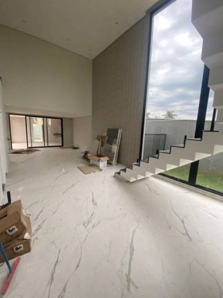 Imagem Casa de Condomínio com 4 Quartos à Venda, 302 m² em VESPASIANO - VESPSIANO