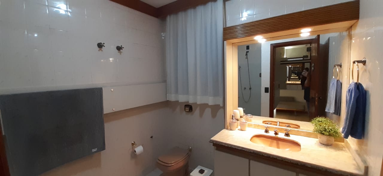 Imagem Casa com 4 Quartos à Venda, 258 m²em Cruzeiro do Sul - Criciúma