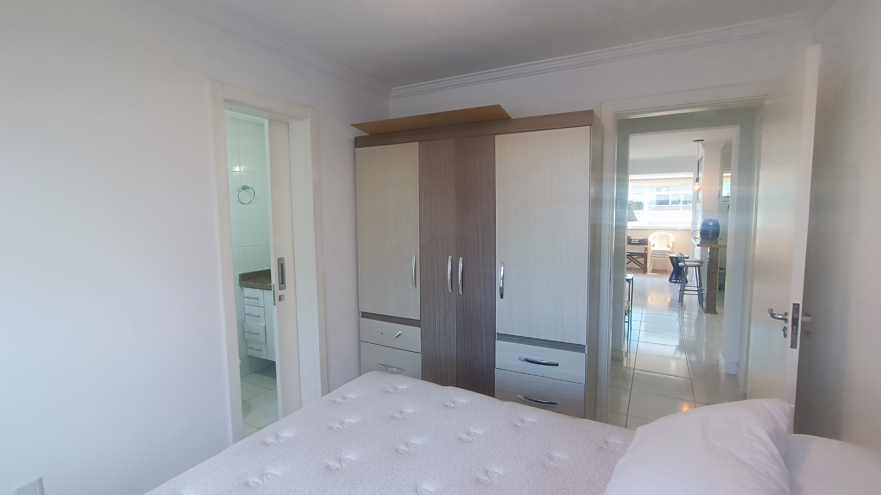 Imagem Apartamento com 2 Quartos à Venda, 77 m²em Bombas - Bombinhas Imagem Apartamento com 2 Quartos à Venda, 77 m²em Bombas - Bombinhas